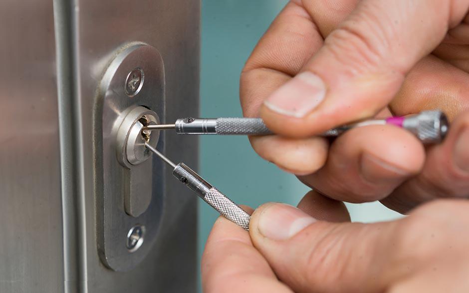 tarif horaire serrurier Les Mureaux